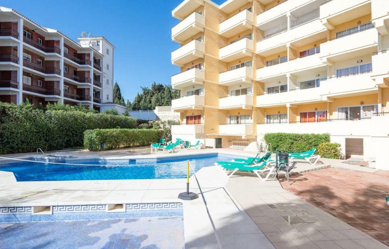 Apartment Club Playa Flores Torremolinos Bagian luar foto